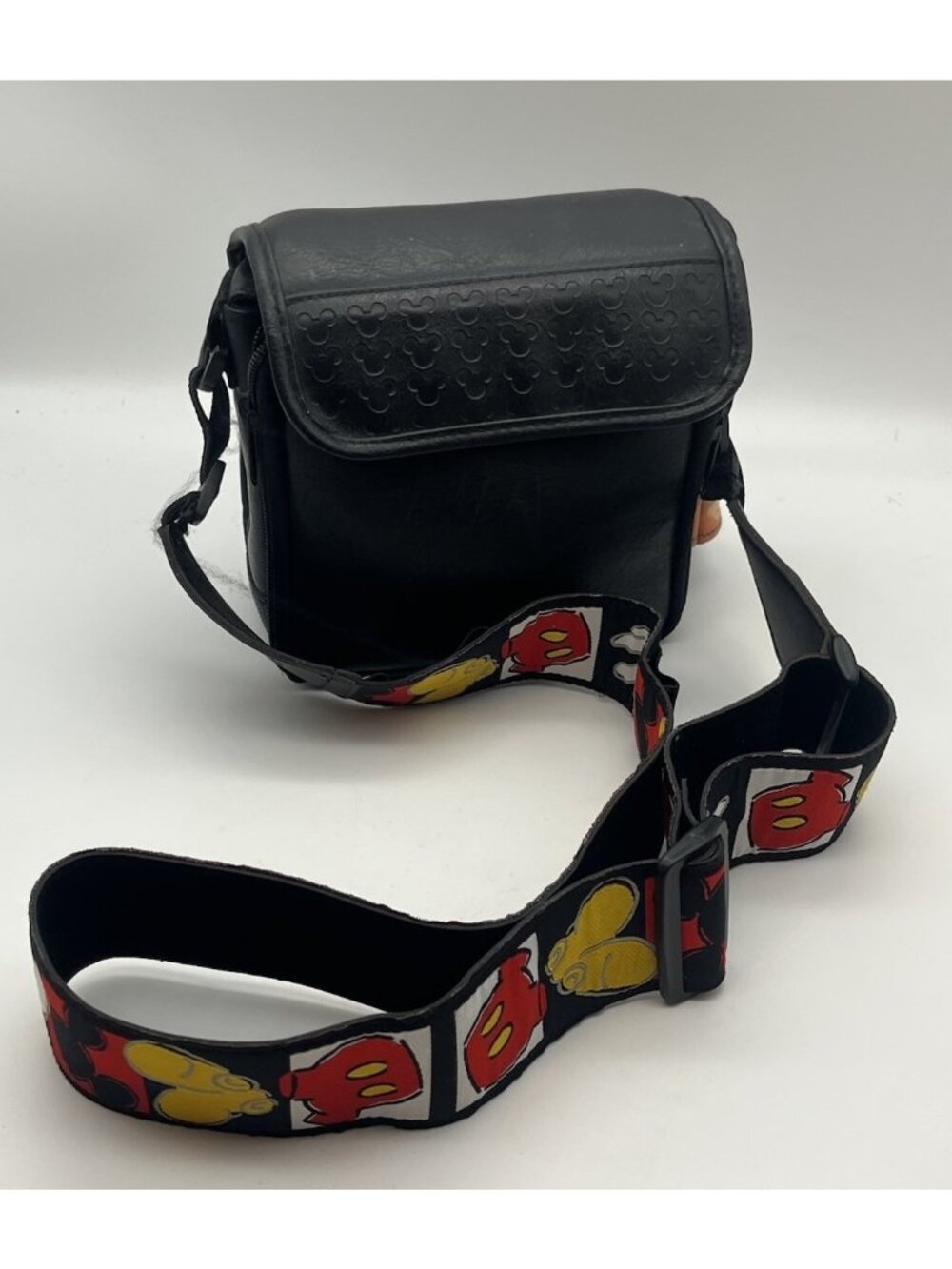 Walt Disney World Camera Video Camcorder Bag w/ Body Parts Strap